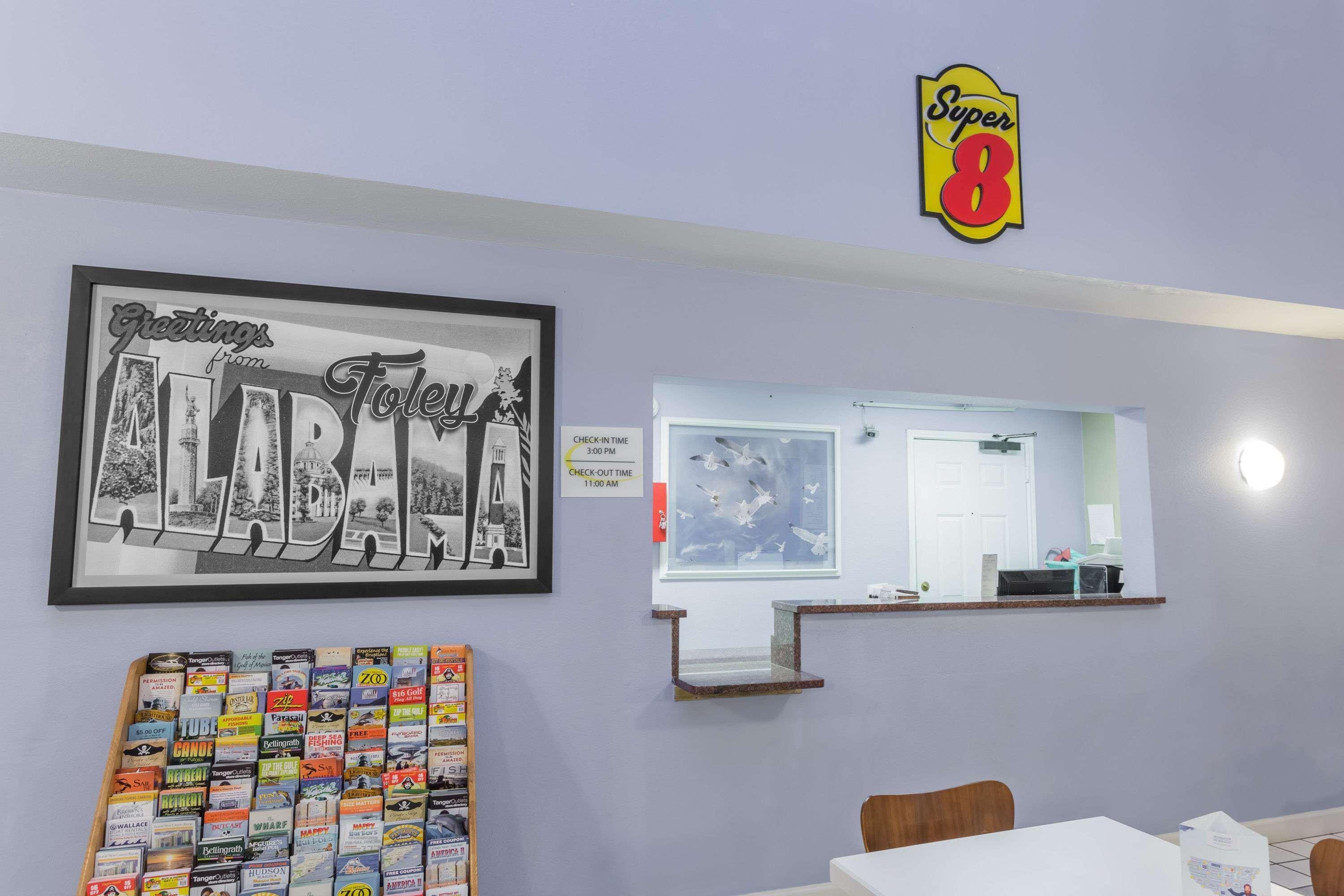 Super 8 By Wyndham Foley Motel Kültér fotó