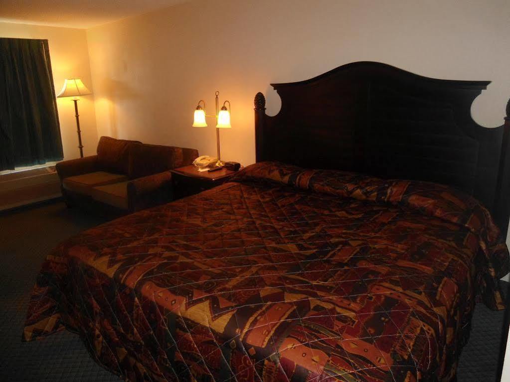 Super 8 By Wyndham Foley Motel Kültér fotó